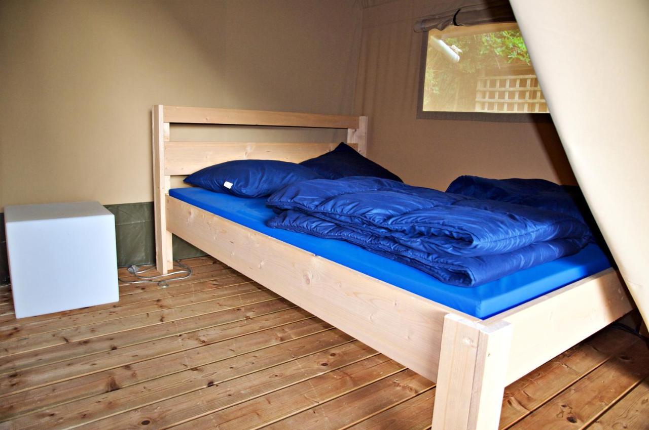 Camping Alkenhaer Appelscha Trekkerstent Safaritent Ngoại thất bức ảnh